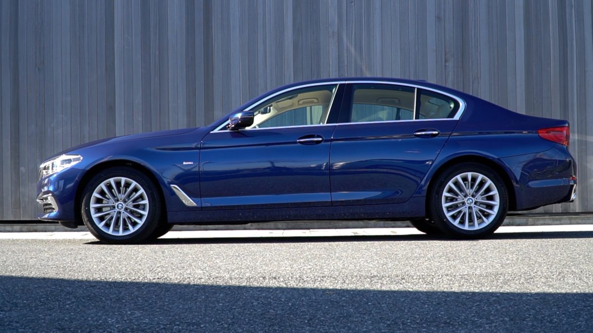 BMW5Series TestDrive【On the Wheels】